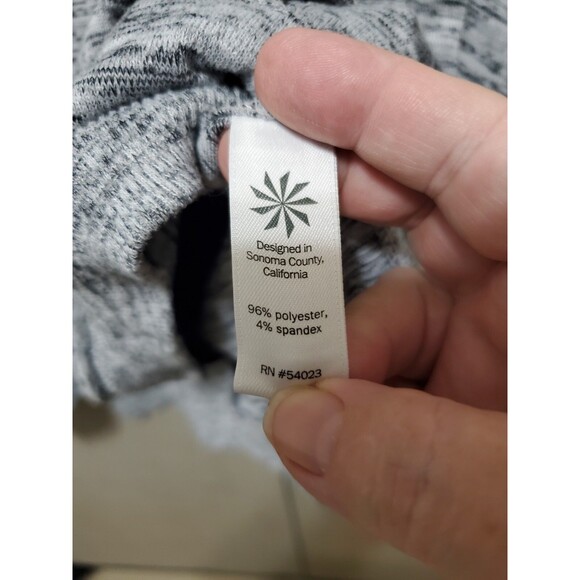 Athleta Gray Blissful Poncho Hoodie 721575 Womens Size Medium Pockets Drawstring - Picture 8 of 9